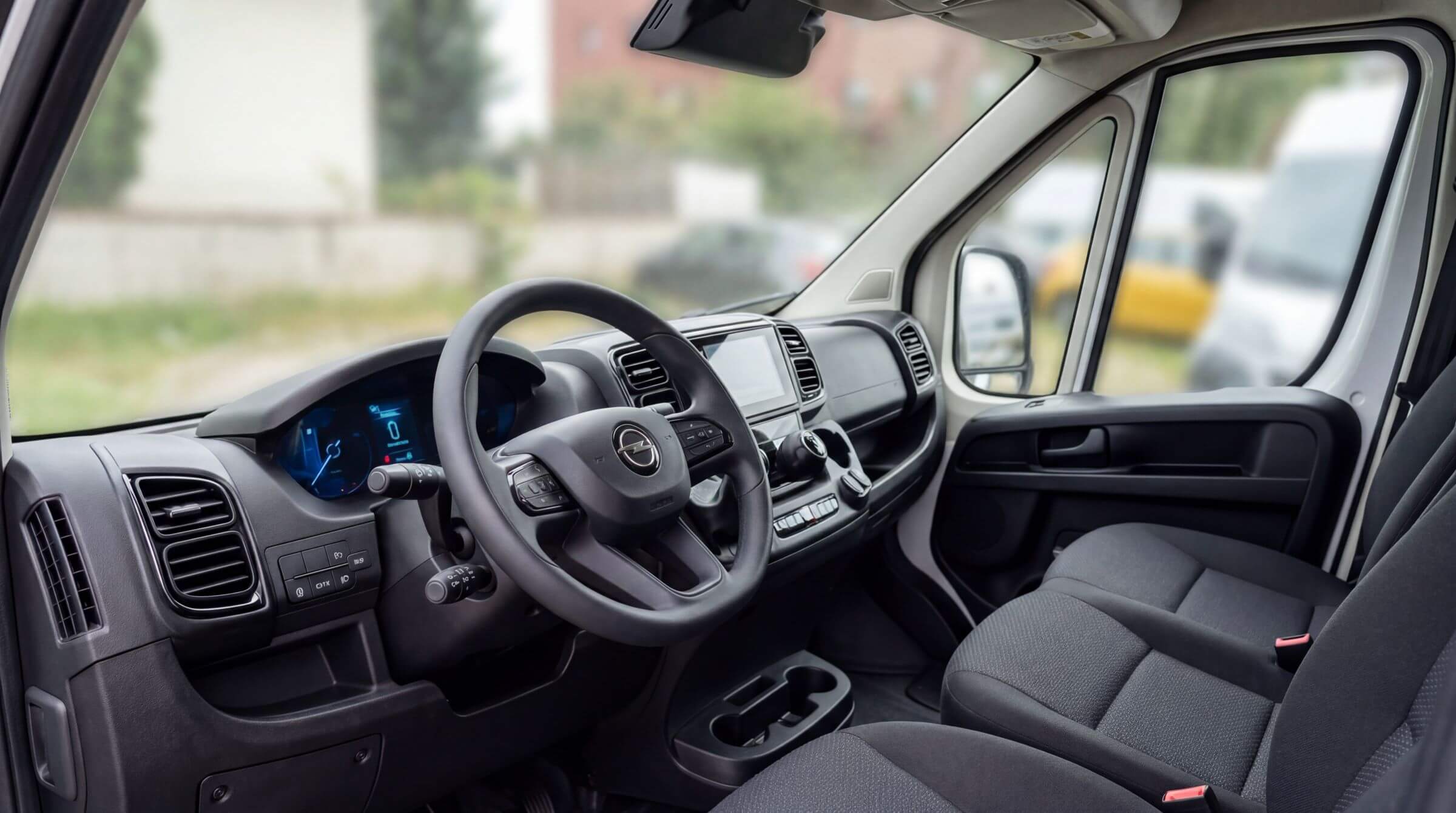 Opel Movano Furgon L4H2 3-os. Diesel – zdjęcie 5
