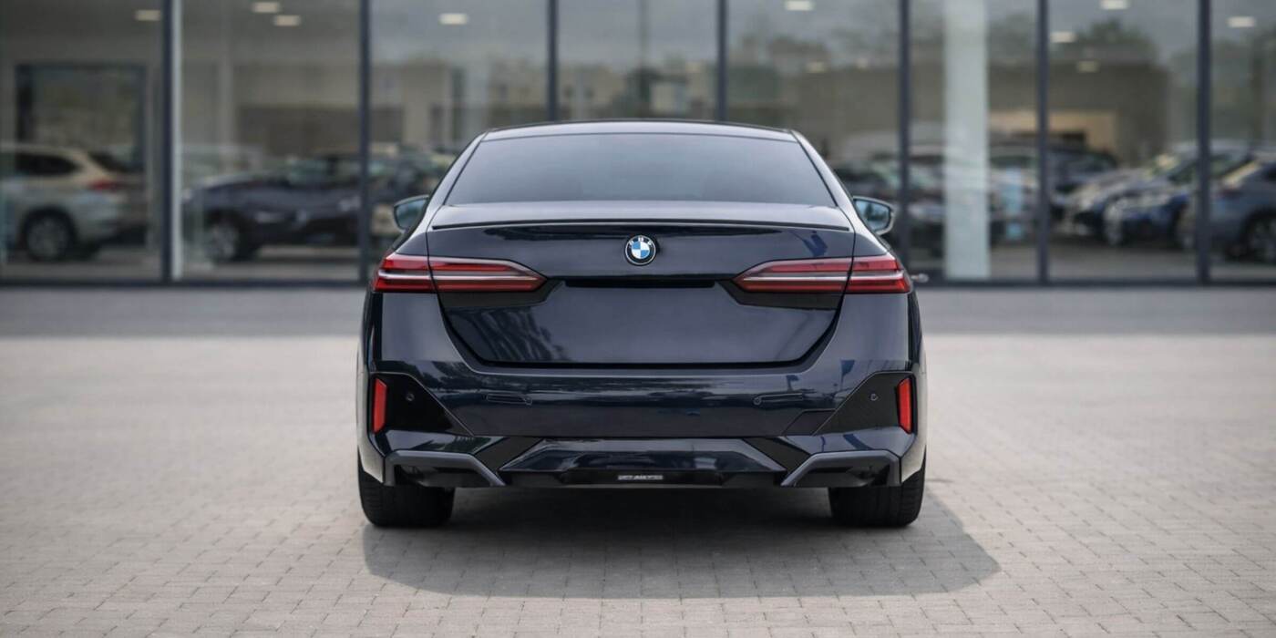 BMW 5 Series 20d Msport – zdjęcie 3