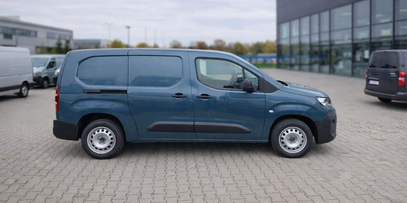 Citroën Berlingo 1.5 BlueHDi 130KM Brygadowy – zdjęcie 3