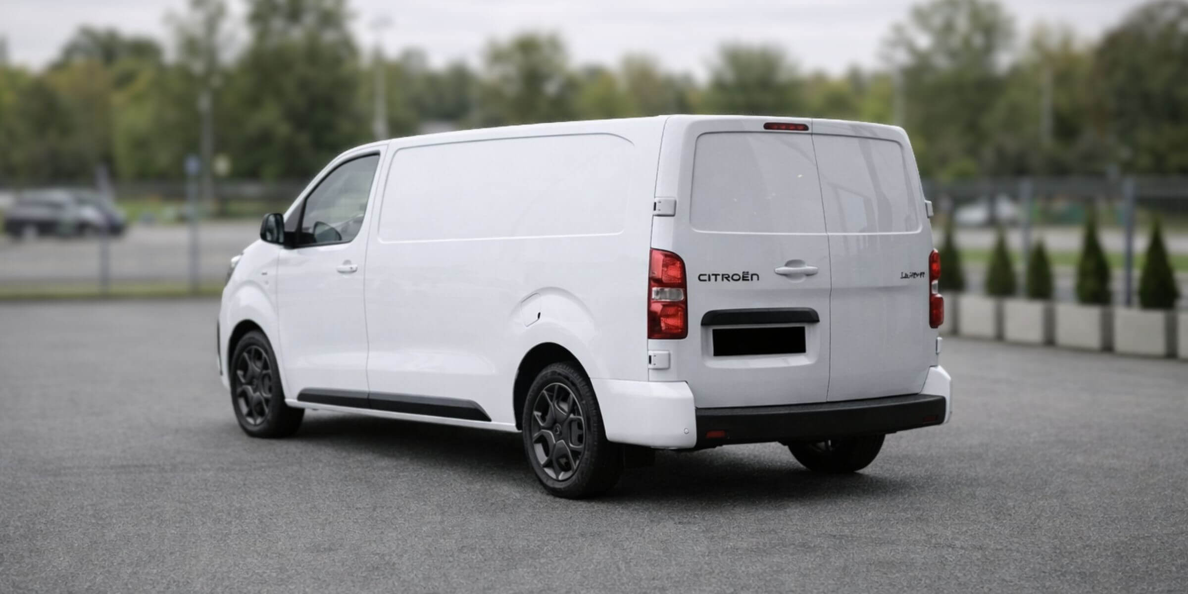 Citroën Jumpy 2.0 BlueHDI 144KM Brygadowy – zdjęcie 4