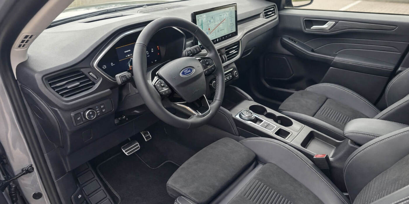 Ford Kuga 2.5 FHEV 180 KM – zdjęcie 5