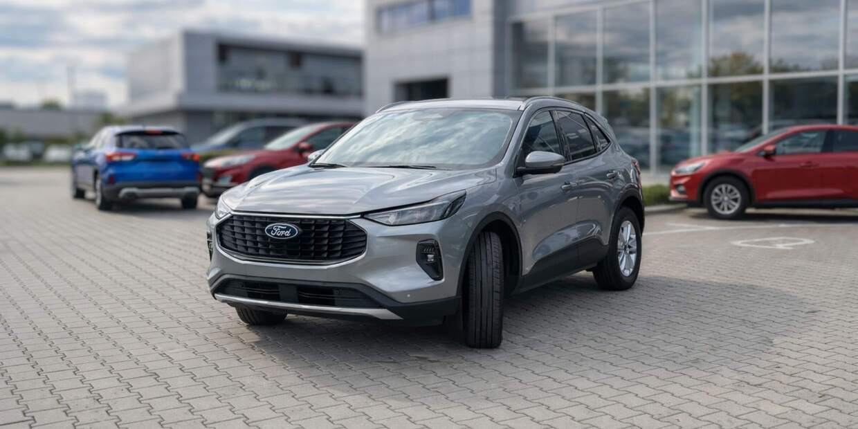 Ford Kuga – widok boczny