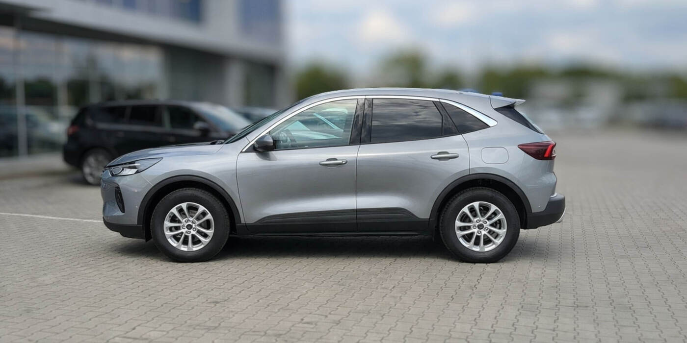 Ford Kuga 2.5 FHEV 180 KM – zdjęcie 4