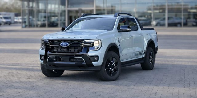 Ford Ranger Stormtrak 2.3 EcoBoost PHEV 281 KM