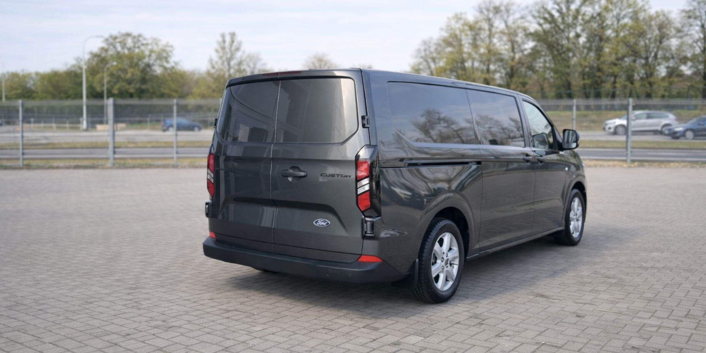 Ford Transit Custom 2.0 Ecoblue 136KM VAN TREND L2 – zdjęcie 2