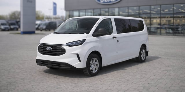 Ford Transit Custom Furgon L2 3-os.