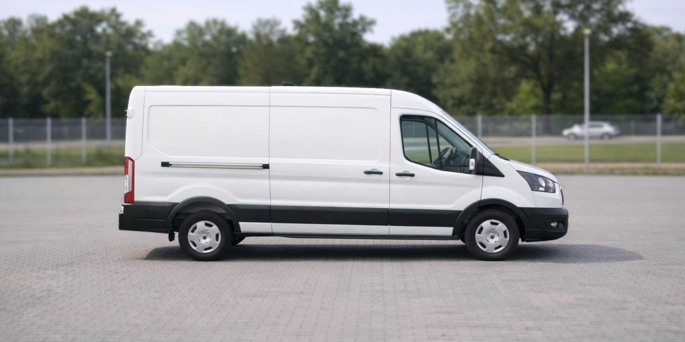 Ford Transit 2.0 130KM L3H2 Van Trend – zdjęcie 3