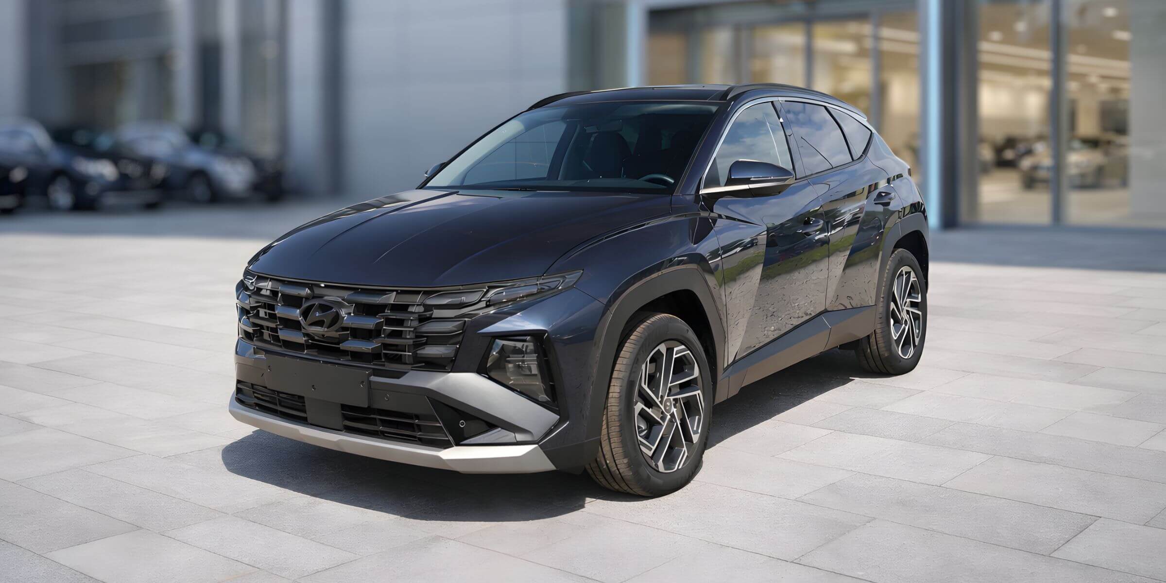 Hyundai Tucson – widok z przodu i prawego boku