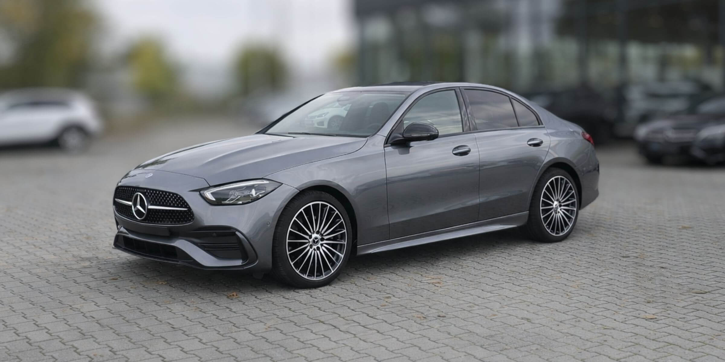 Mercedes-Benz C-Klasa – C 200: 227 KM i automat