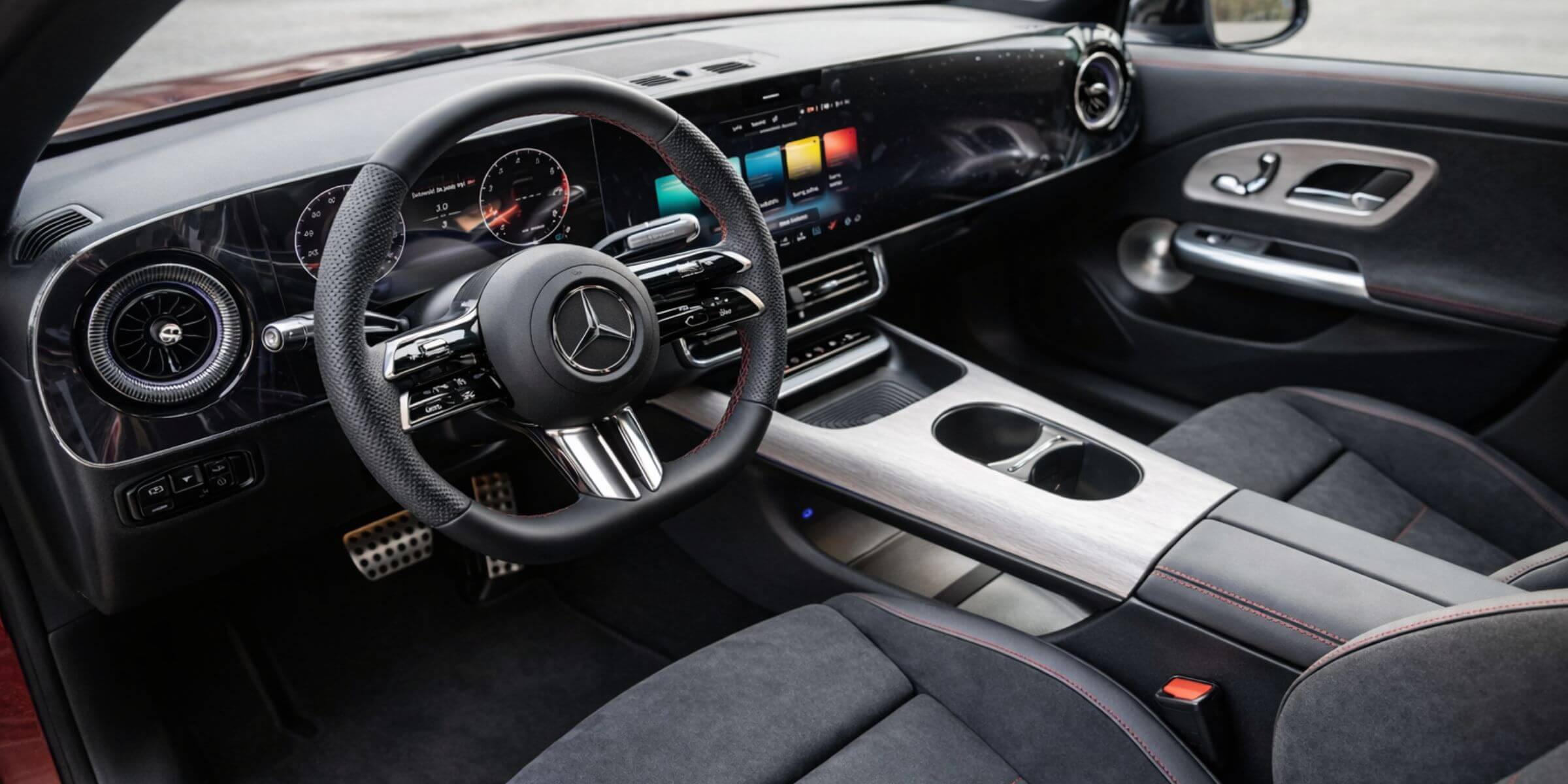 Mercedes-Benz CLA 200 AMG Line – zdjęcie 5