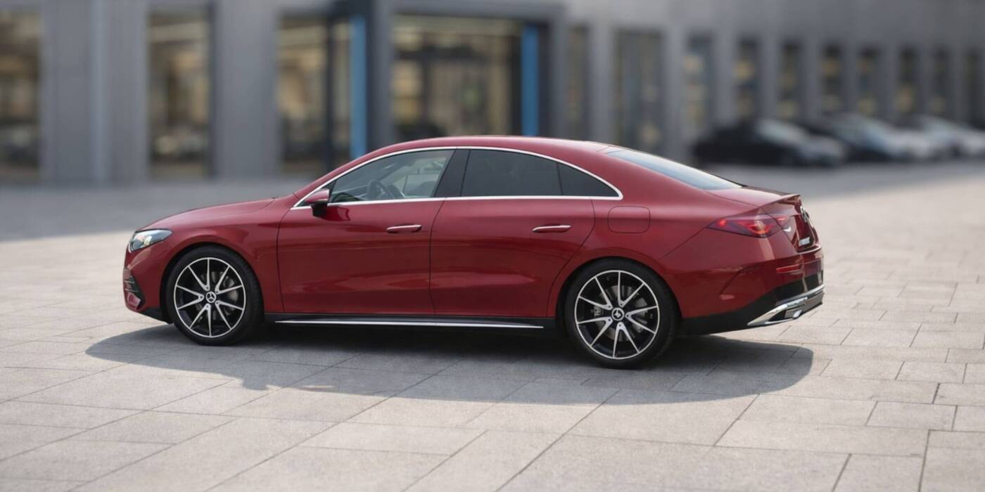 Mercedes-Benz CLA 200 Linia AMG – zdjęcie 4