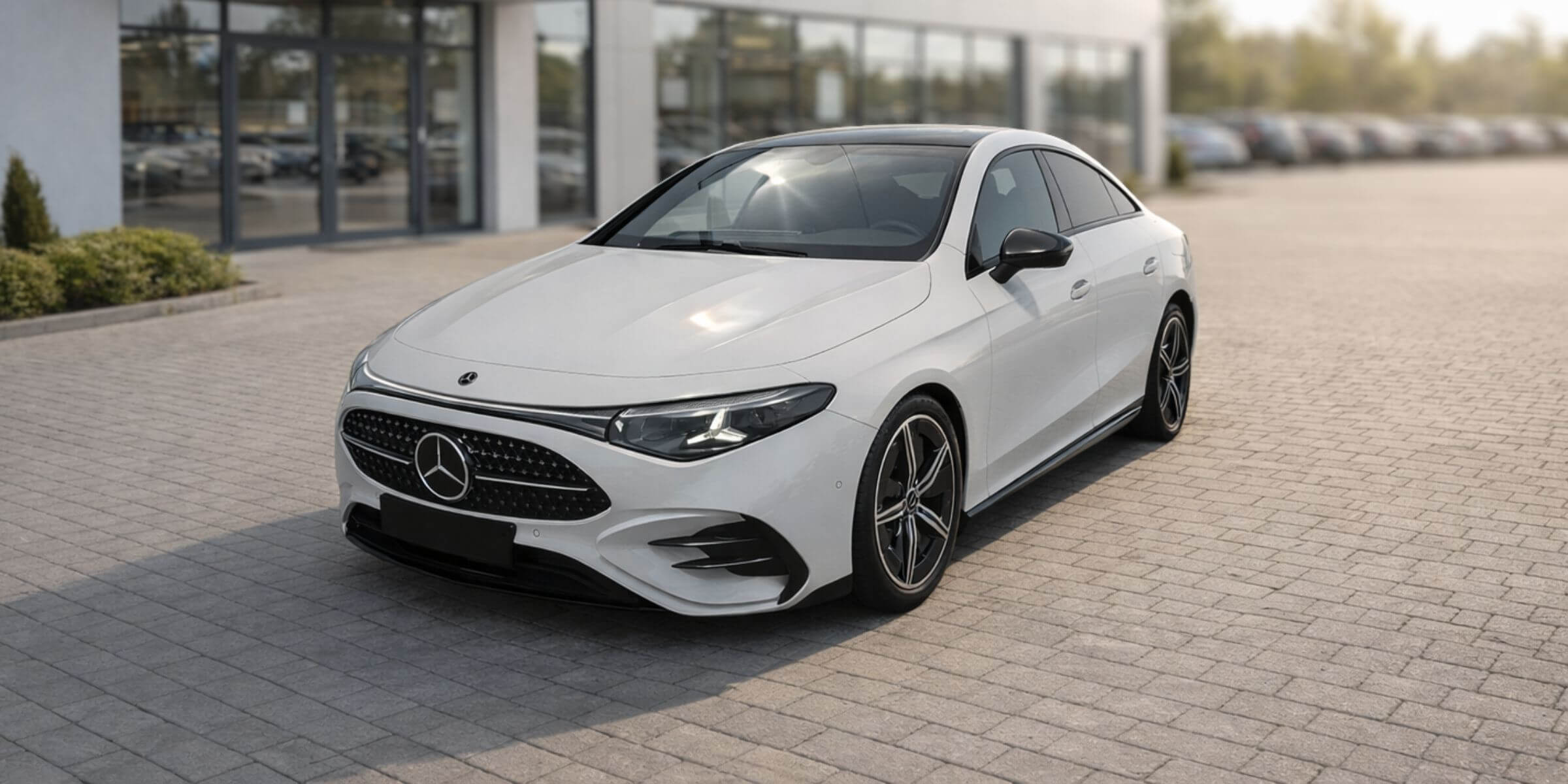 Mercedes-Benz CLA – Adaptacyjny tempomat i światła