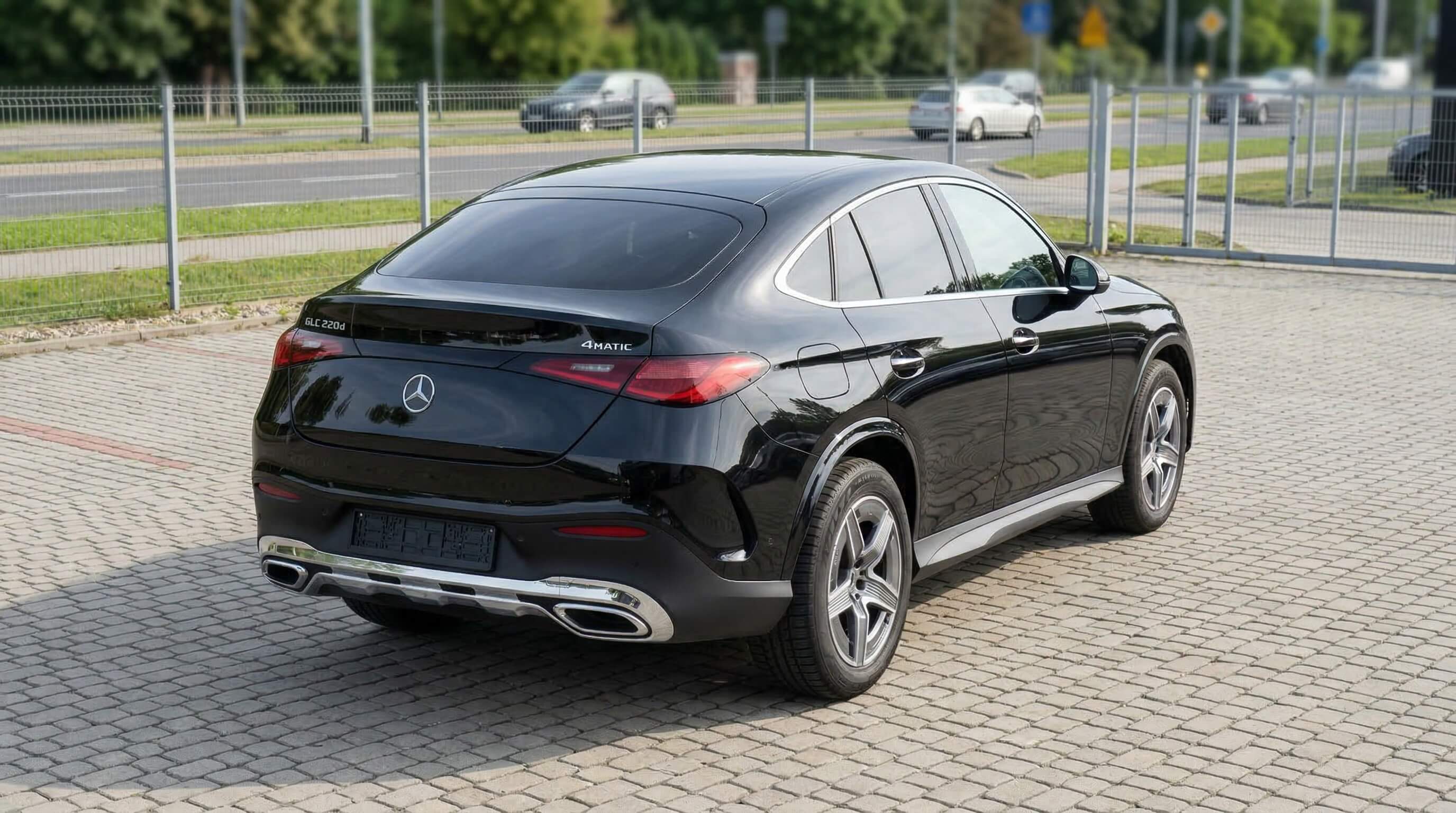 Mercedes-Benz GLC Coupe 200d AMG Line – zdjęcie 4