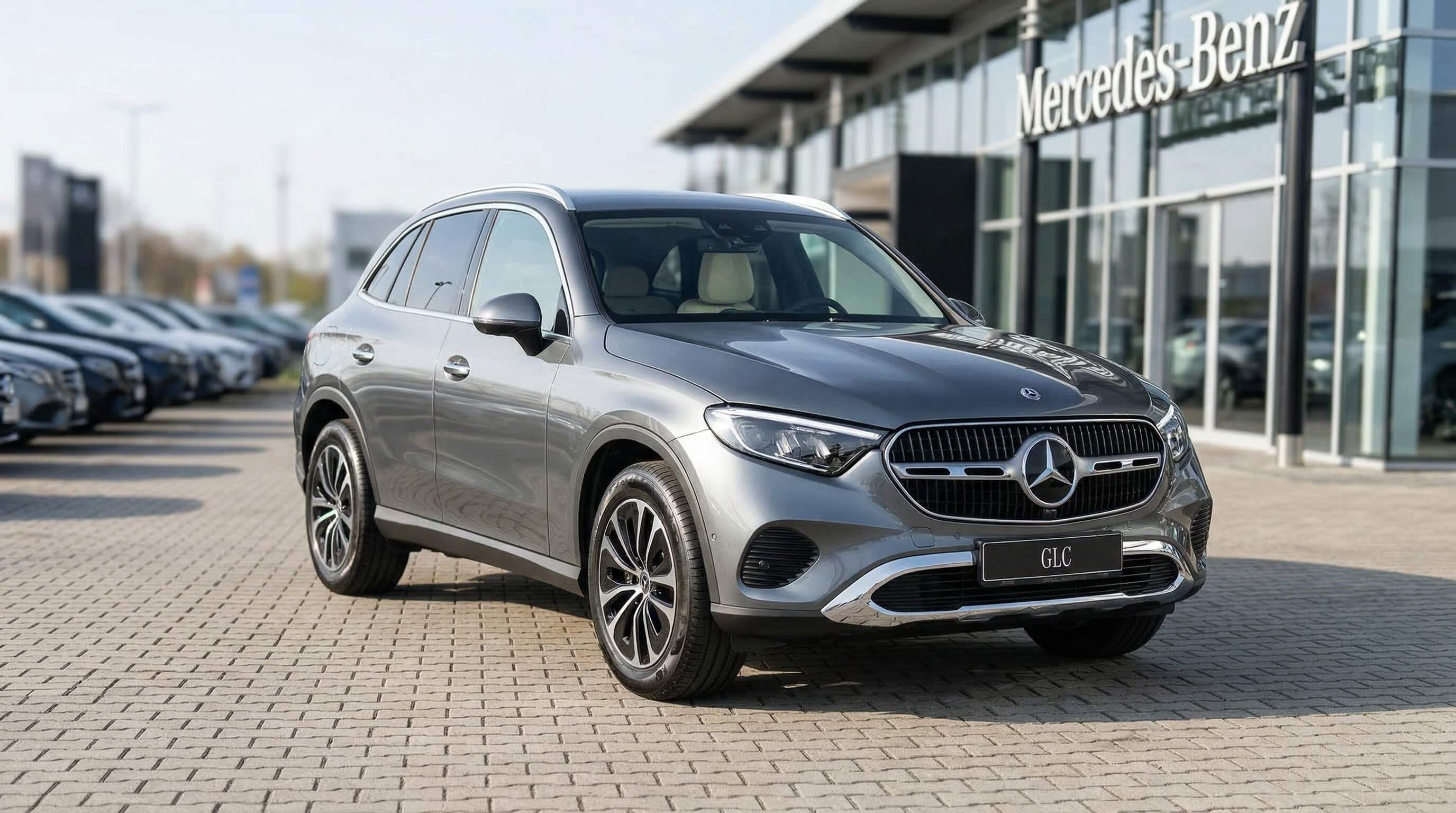 Mercedes-Benz GLC 200 AMG Line – zdjęcie 2