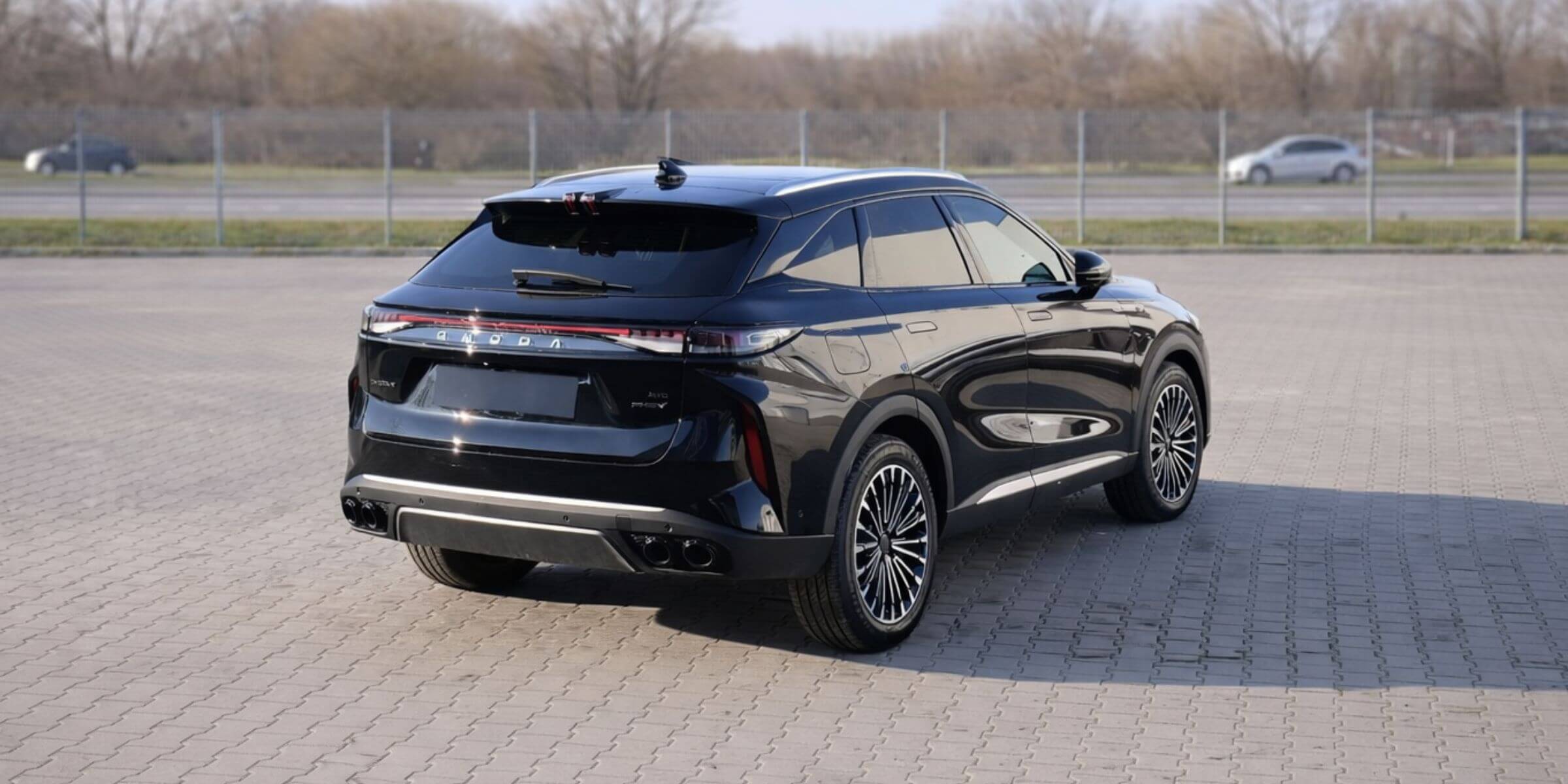 Omoda E9 Super Hybrid – zdjęcie 3