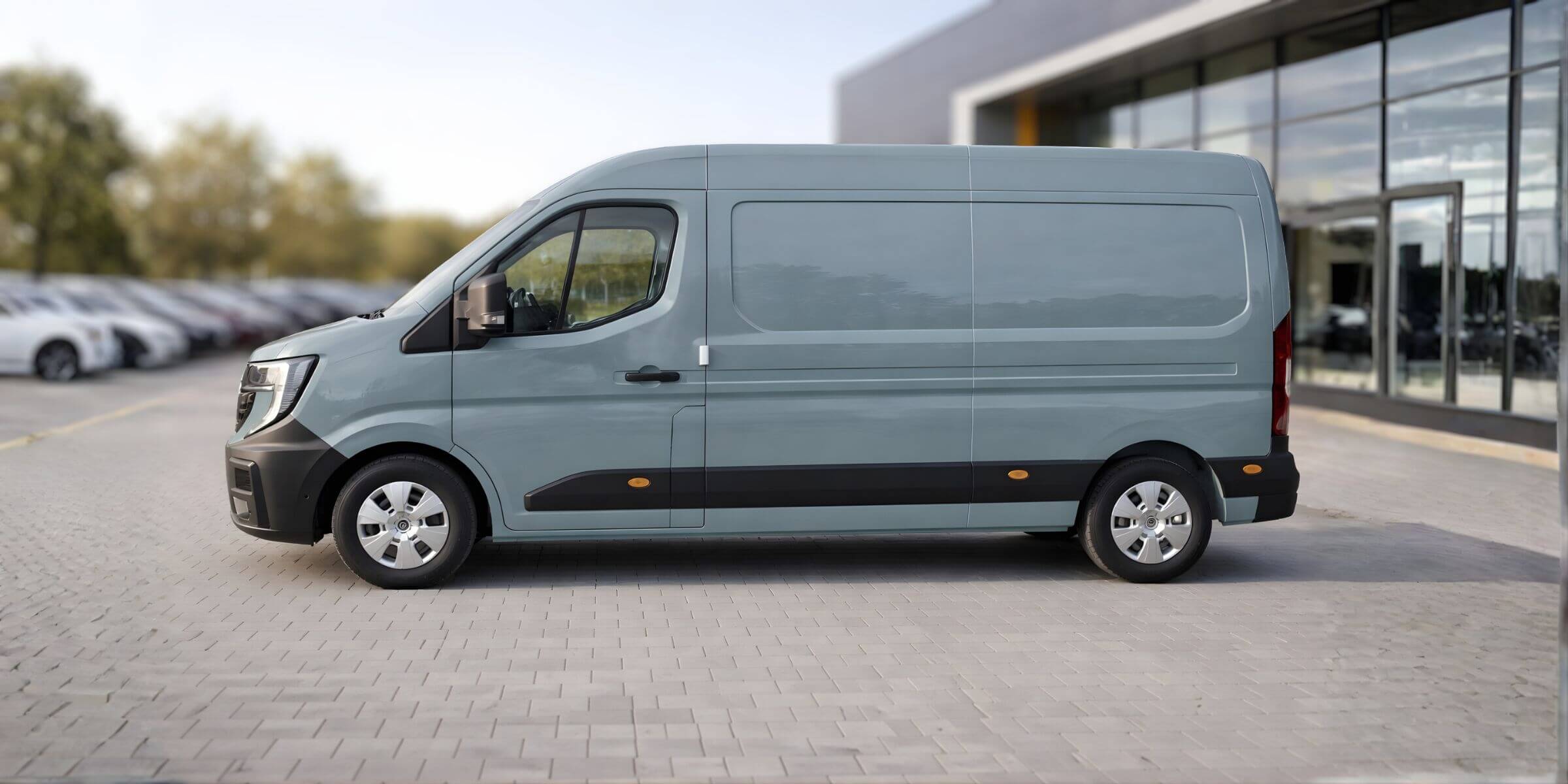 Renault Master 2.0 170KM L3H2 AT – zdjęcie 2