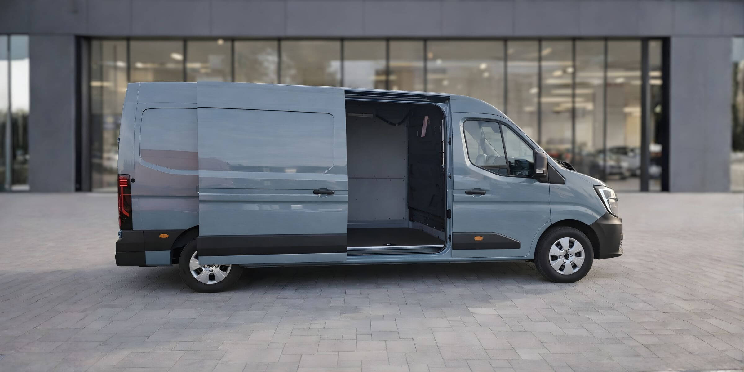 Renault Master 2.0 170KM L3H2 AT – zdjęcie 4