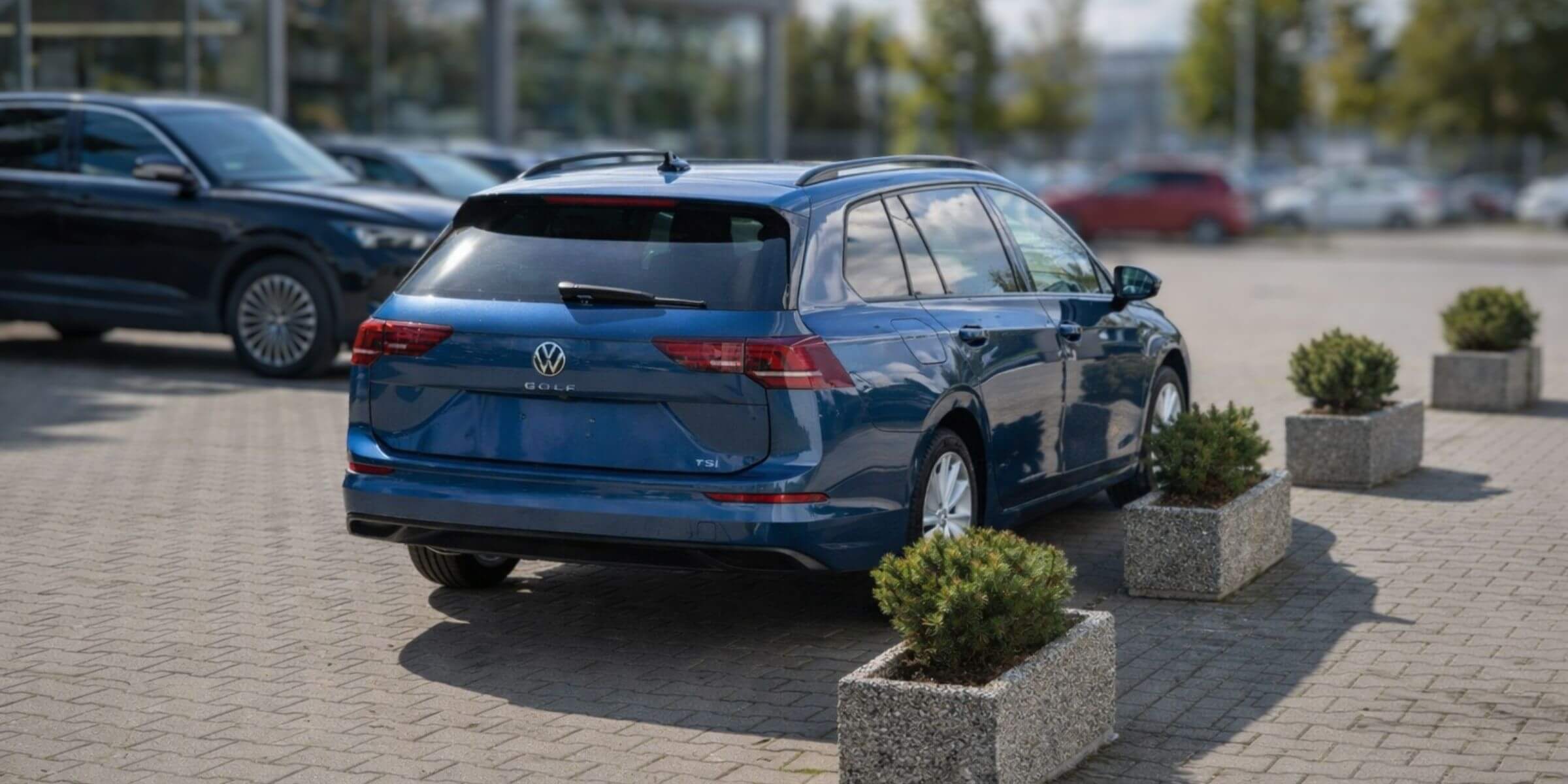 Volkswagen Golf Variant Life – zdjęcie 3