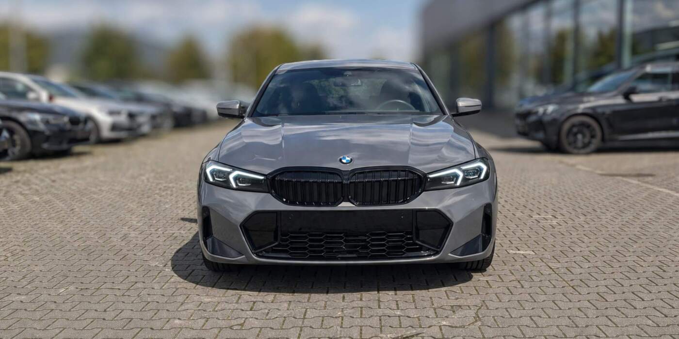 BMW 3 Series 20i Msport – zdjęcie 2