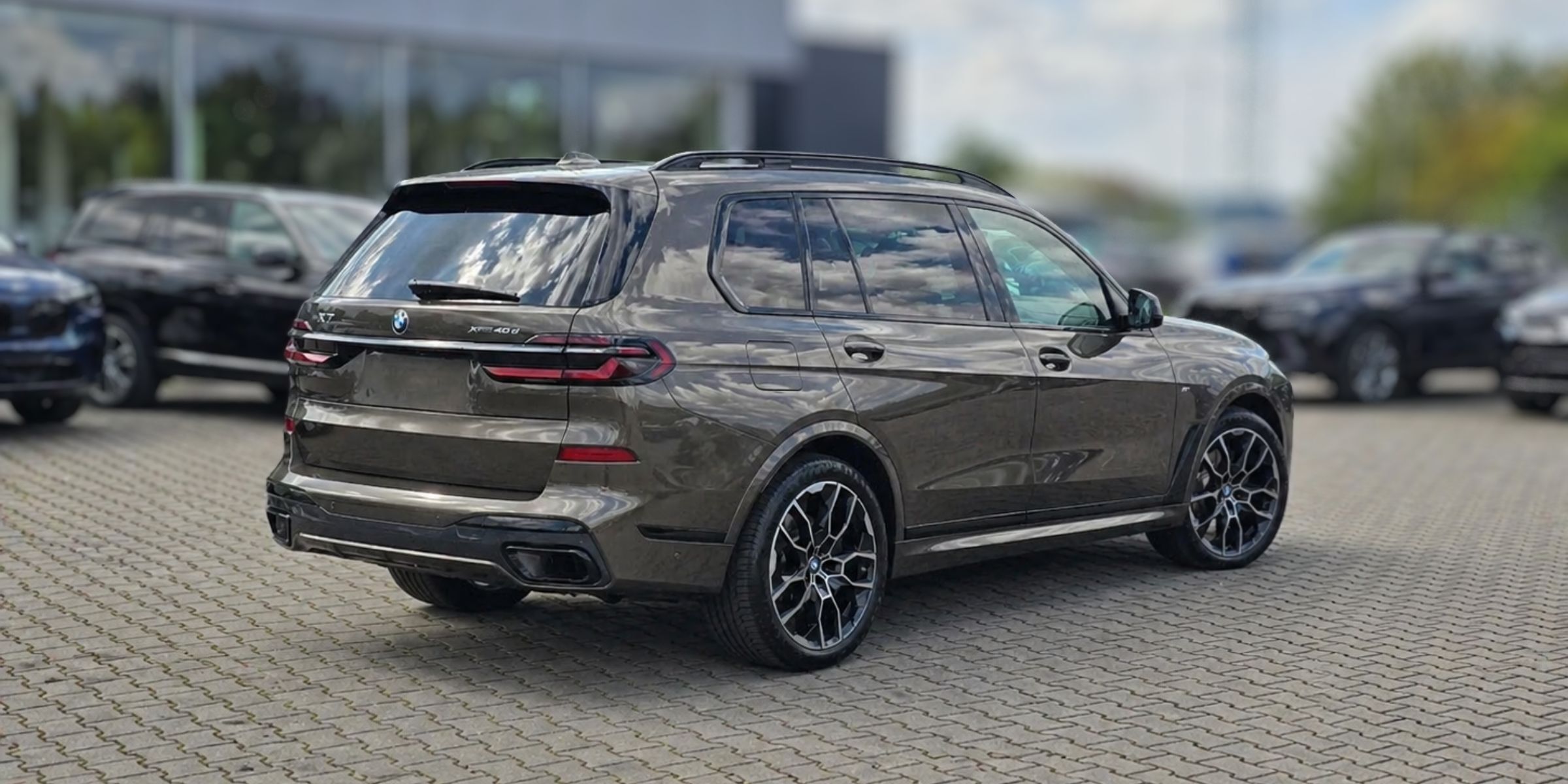 BMW X7 40d Msport Pro – zdjęcie 3