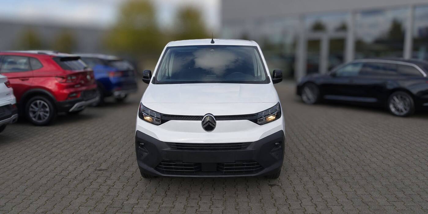 Citroën Berlingo Furgon L1, 3 os. – zdjęcie 3
