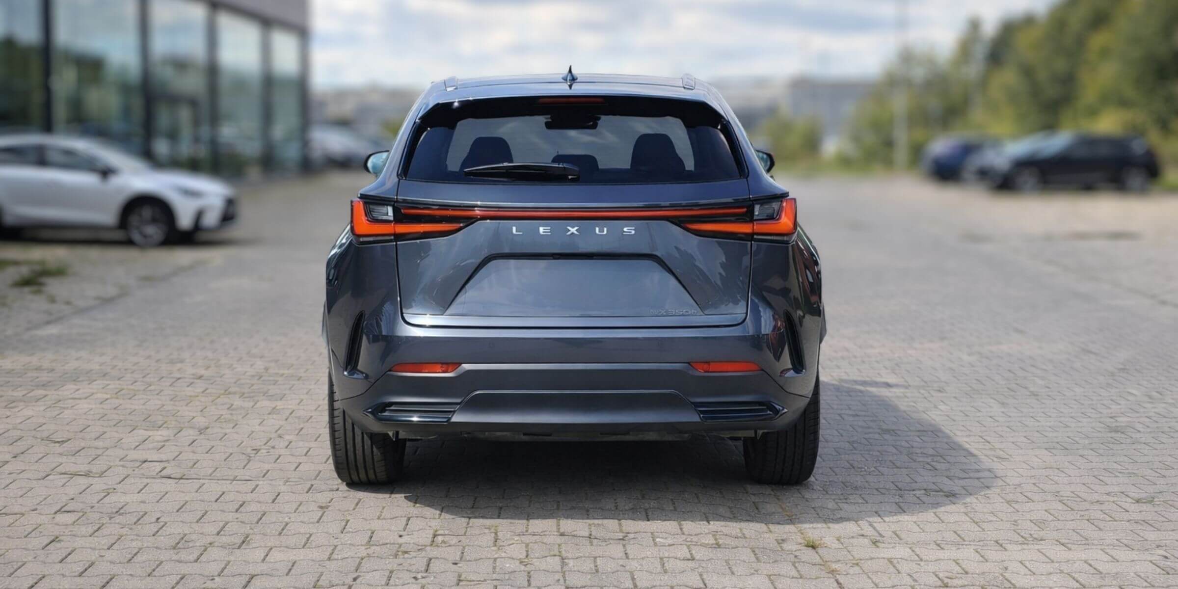 Lexus NX 350h Prestige – zdjęcie 2