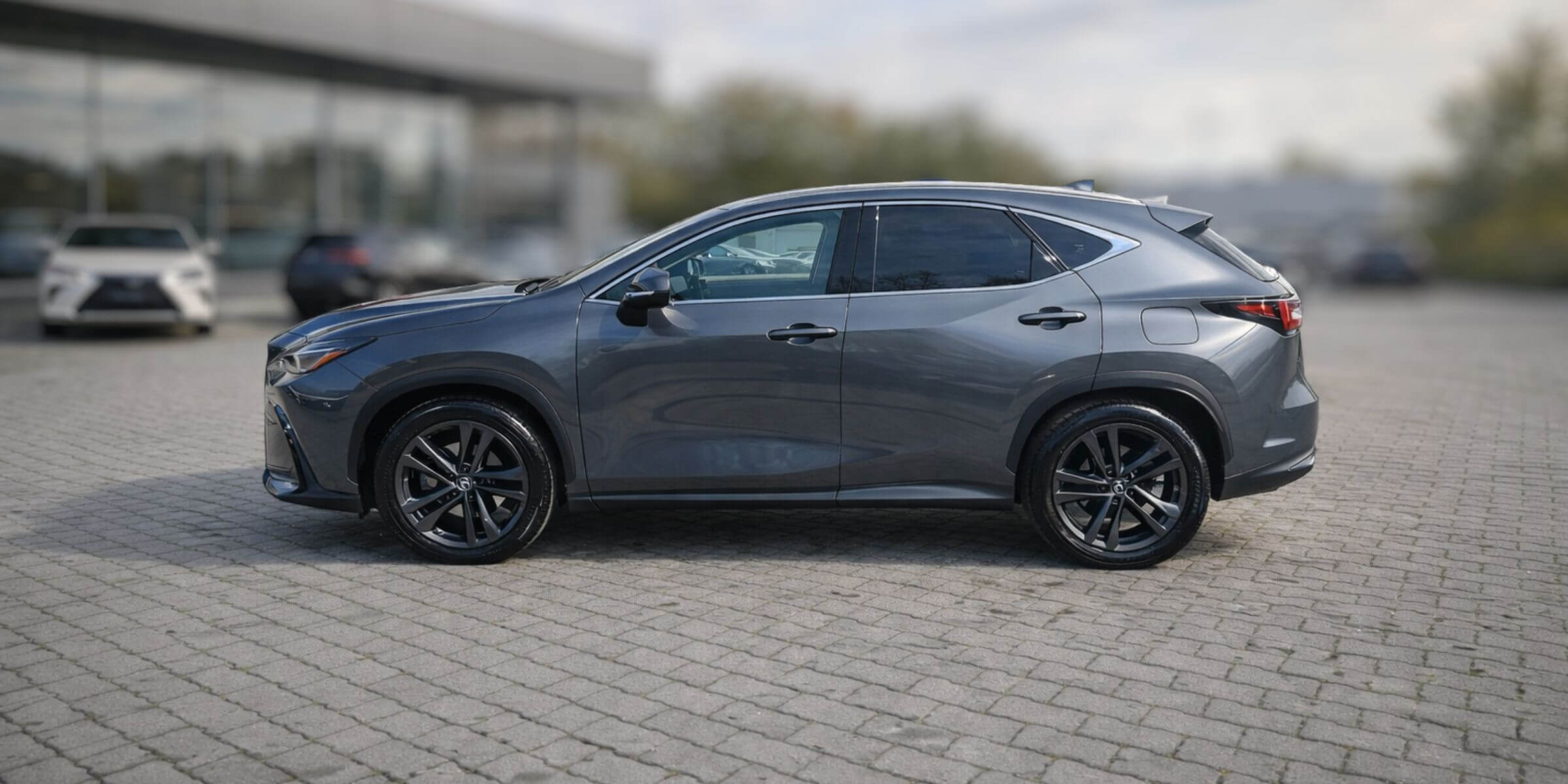 Lexus NX 350h Prestige – zdjęcie 3