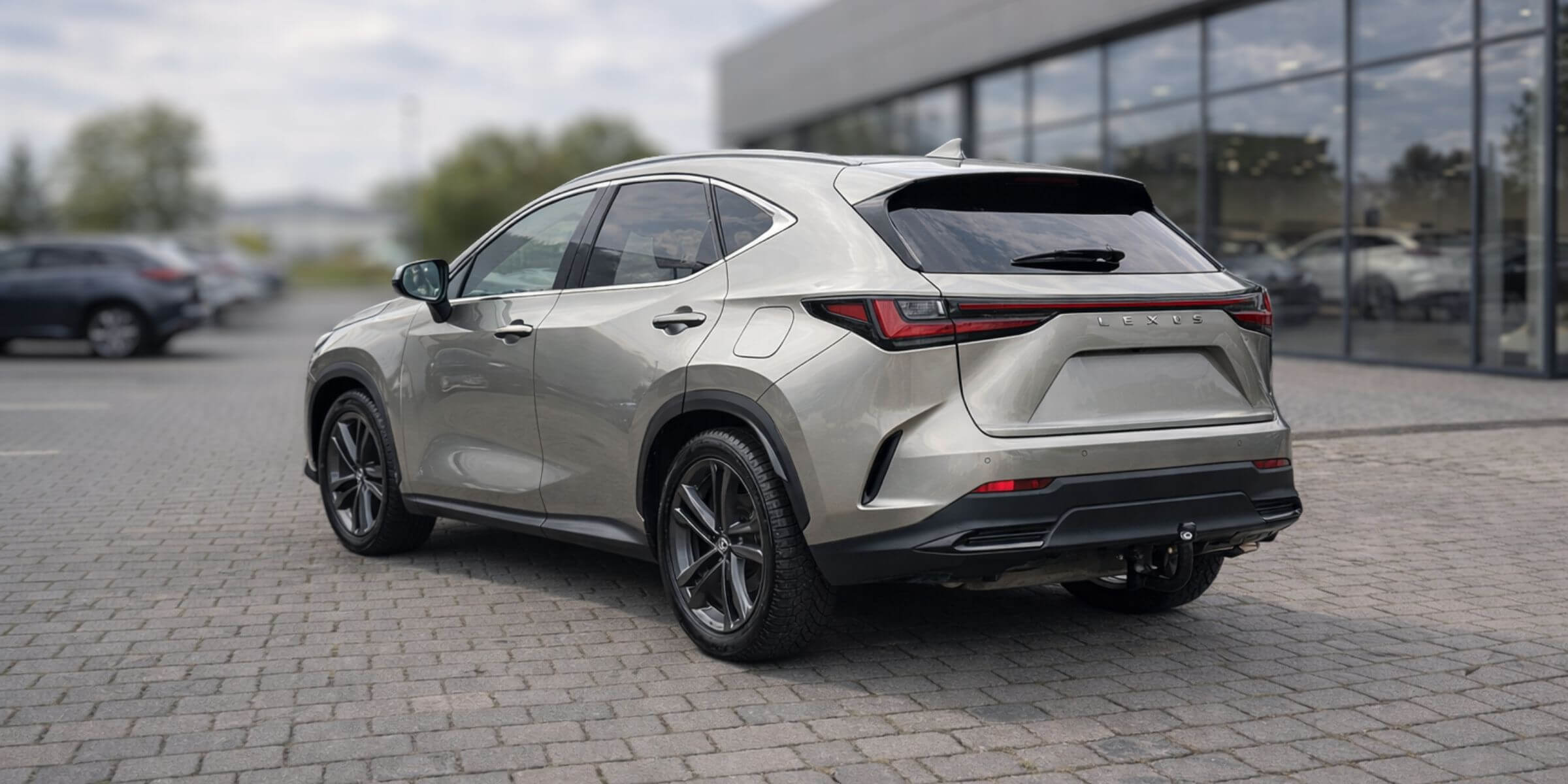 Lexus NX 350h – zdjęcie 4