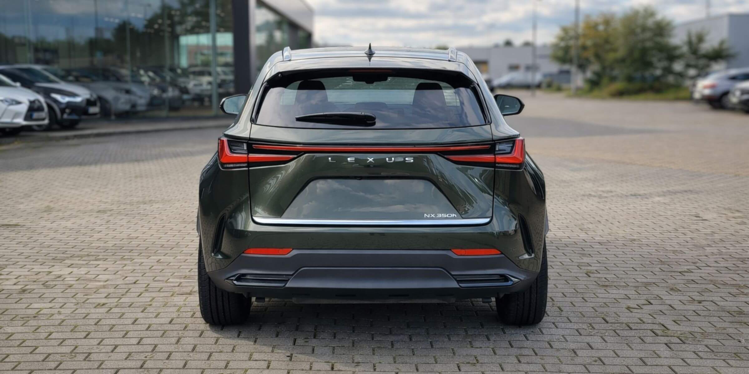 Lexus NX 450h Omotenashi – zdjęcie 2