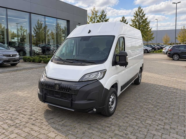 Peugeot Boxer Furgon L3H2 3-os.