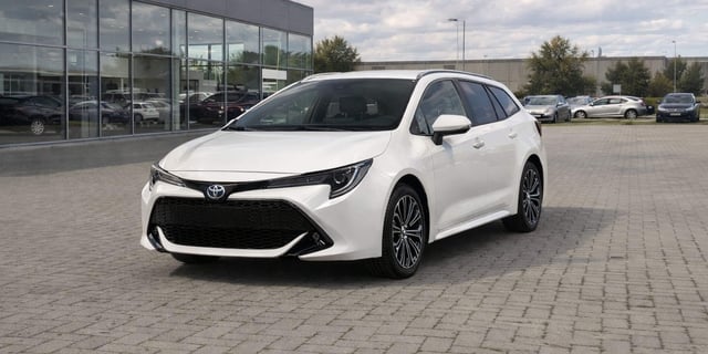 Toyota Corolla Touring Sports 1.8 Hybrid 140 KM