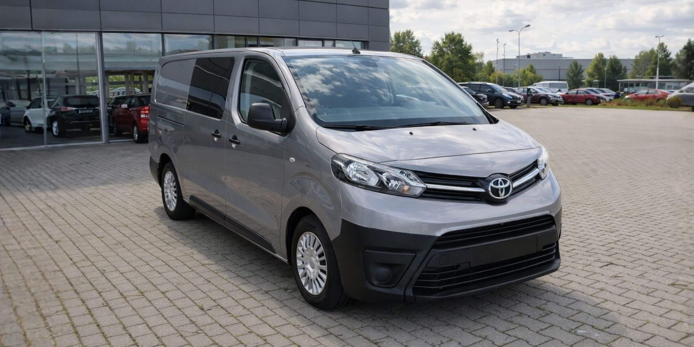 Toyota PROACE ACTIVE Long Furgon – zdjęcie 2