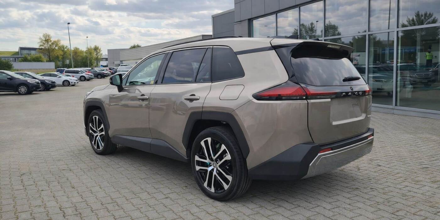 Toyota RAV4 Executive – zdjęcie 4