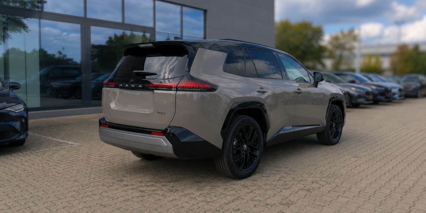 Toyota RAV4 2.5 Hybrid 185KM 2WD – zdjęcie 4