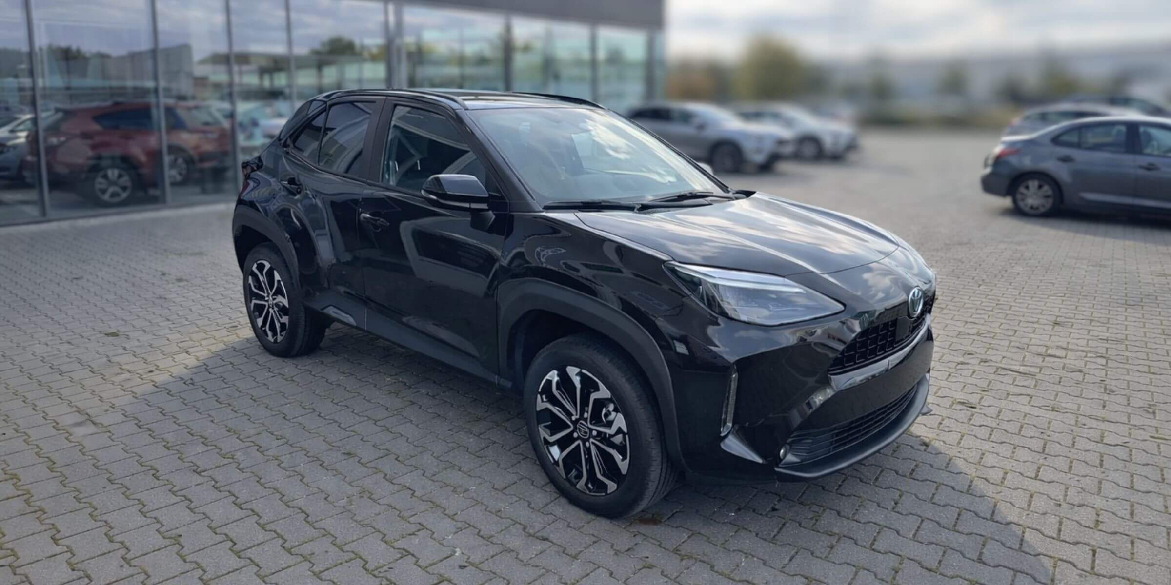 Toyota Yaris Cross 1.5 130KM Style – zdjęcie 2