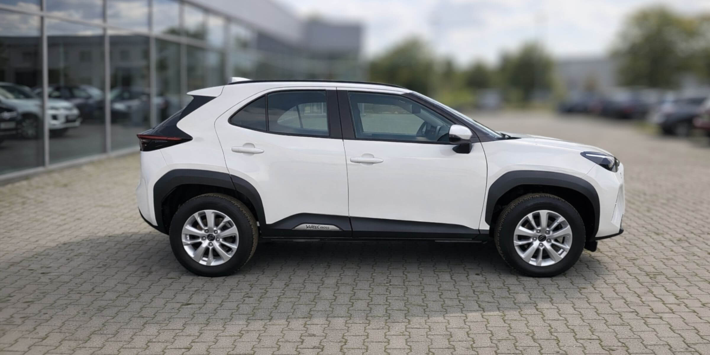 Toyota Yaris Cross 1.5 130KM Style – zdjęcie 4