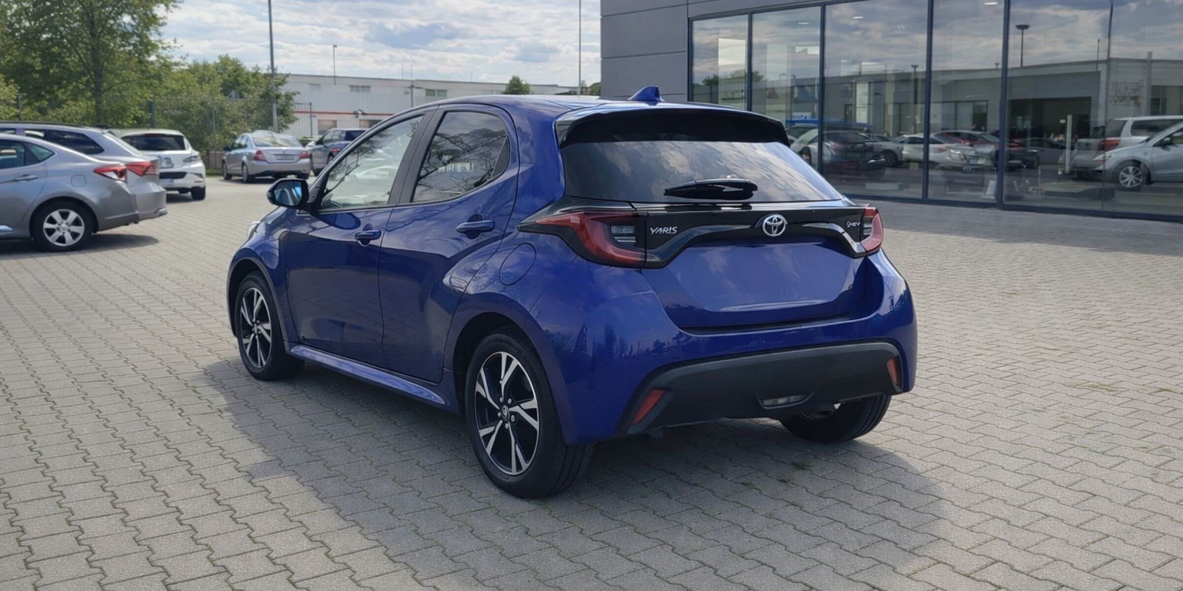 Toyota Yaris Style – zdjęcie 2