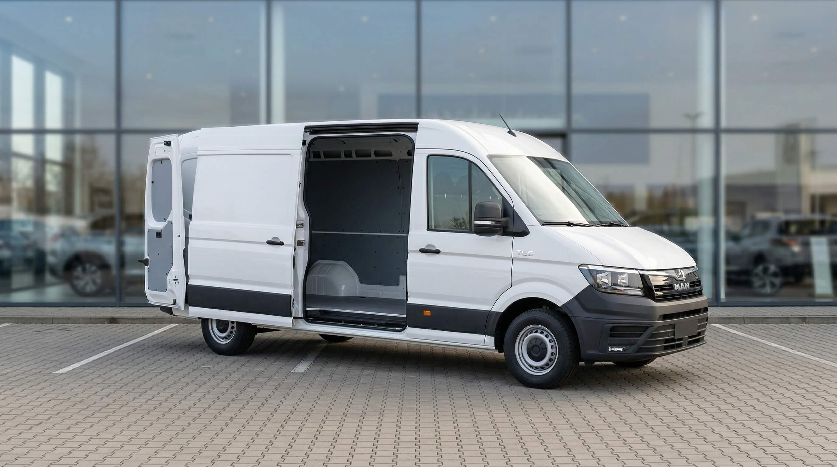 Nissan Interstar Furgon L3H2 3-osobowy
