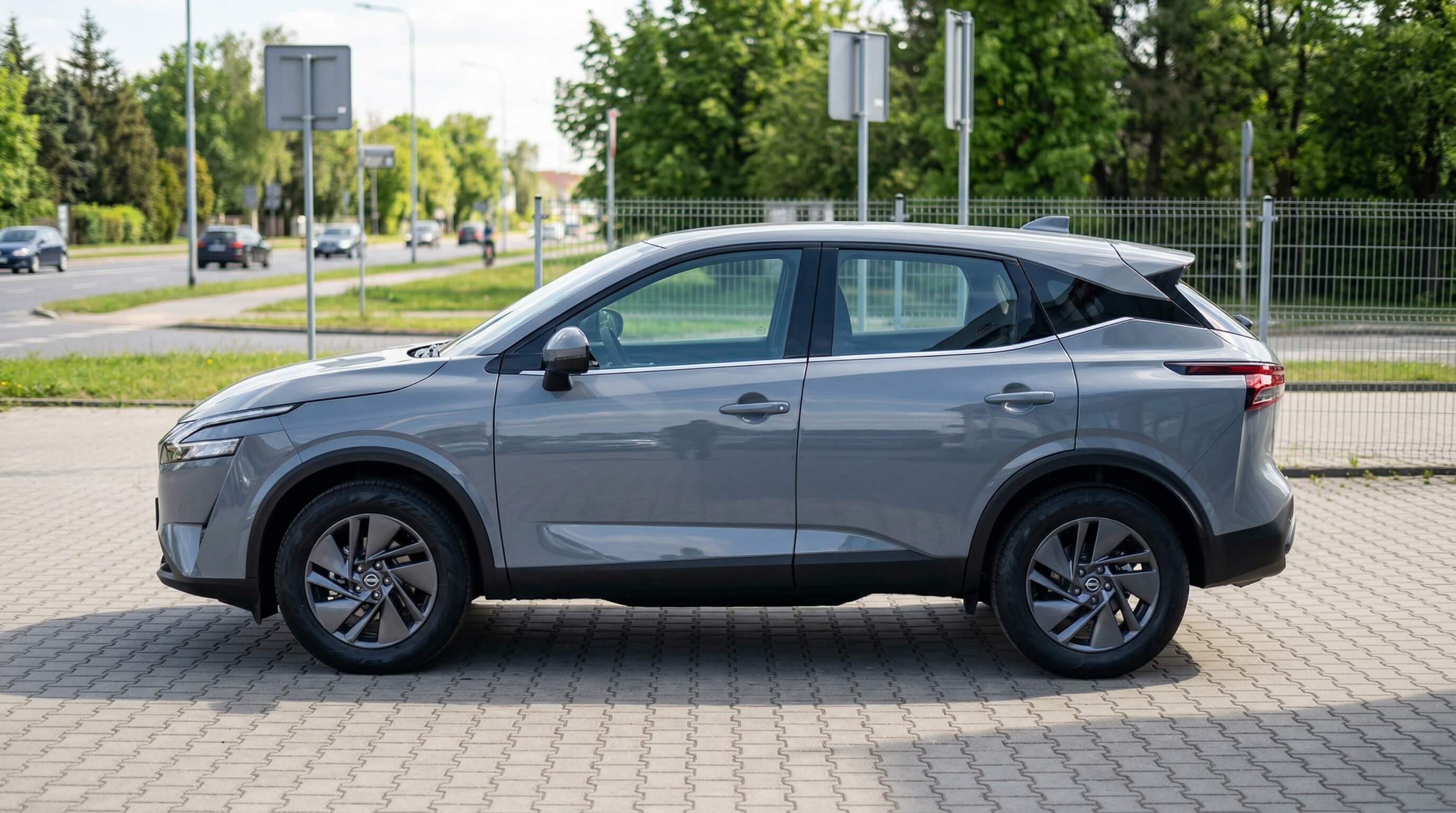 Nissan Qashqai 1.3 DIG-T MHEV 140KM MT 2WD Acenta