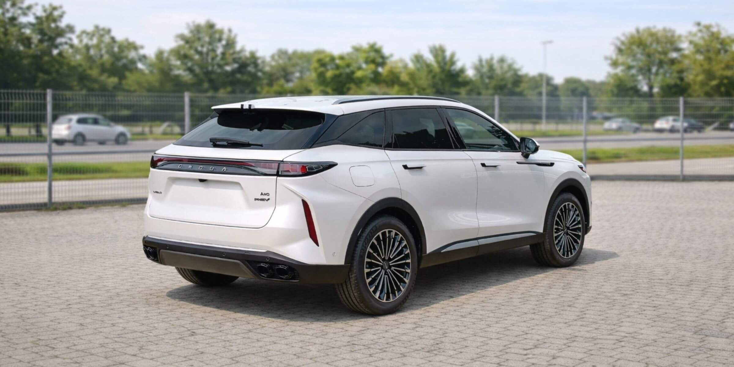 Omoda E9 Super Hybrid