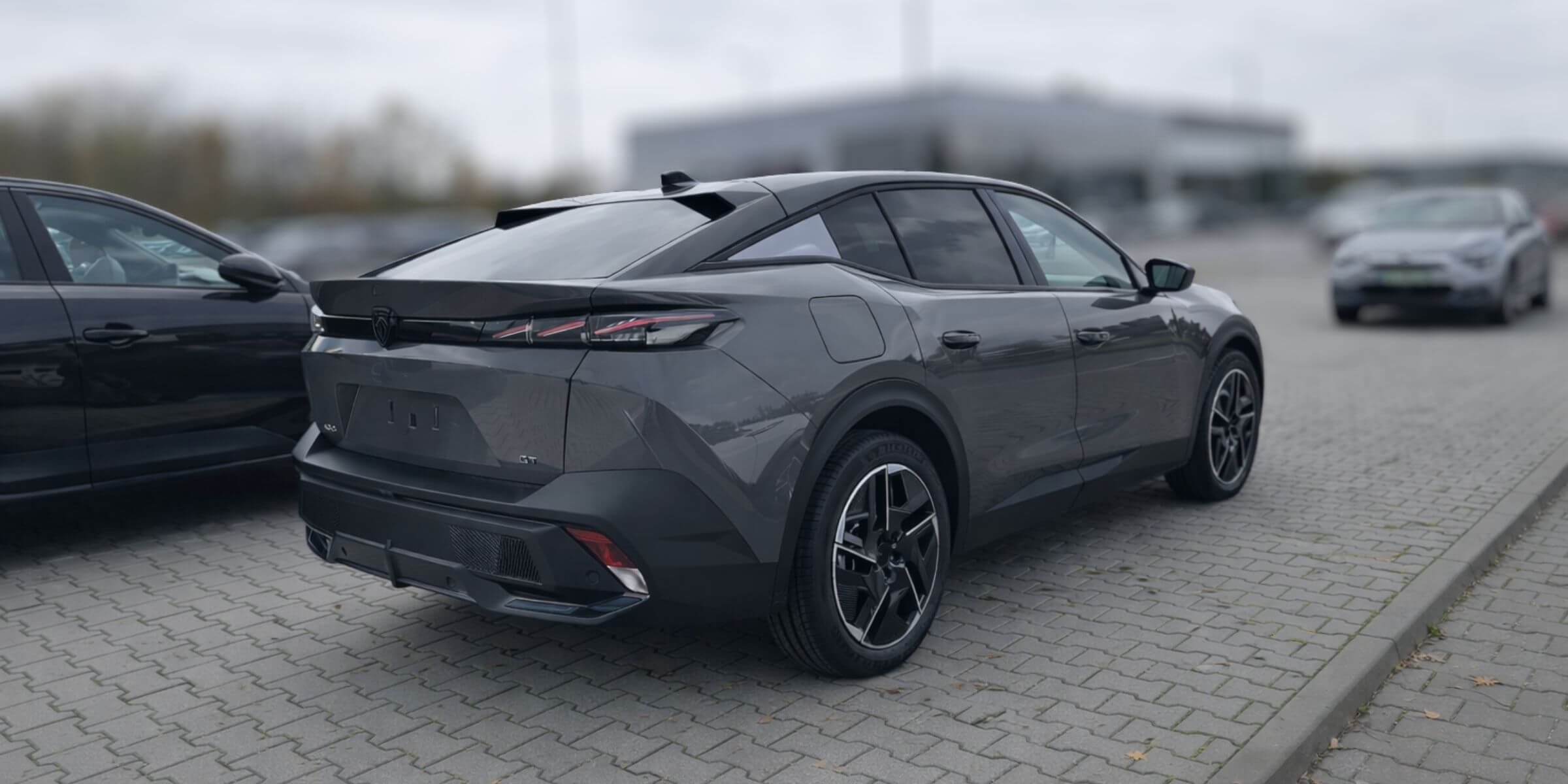 Peugeot 408 Allure Hybrid