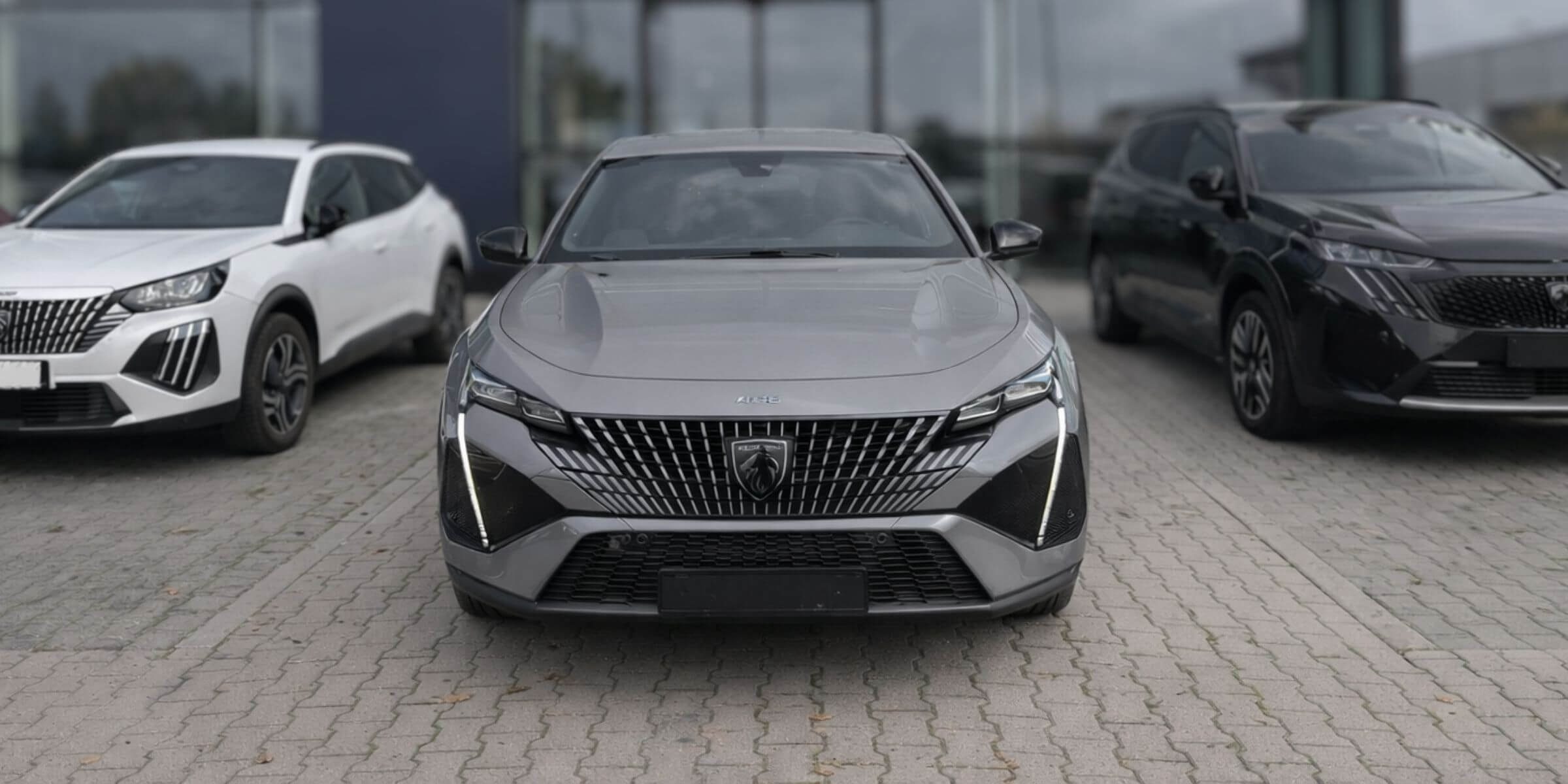 Peugeot 408 Allure Hybrid