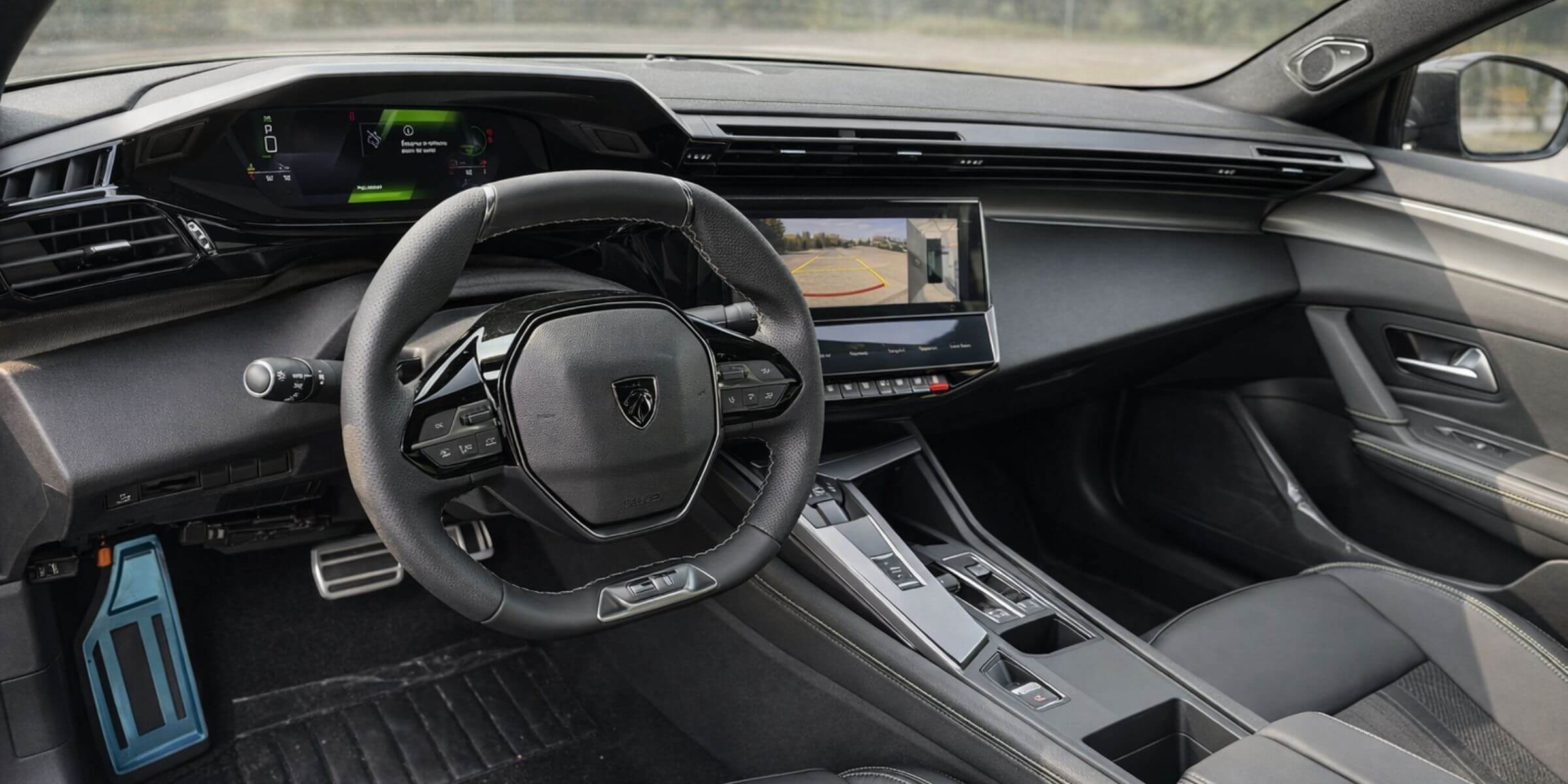 Peugeot 408 Allure Hybrid
