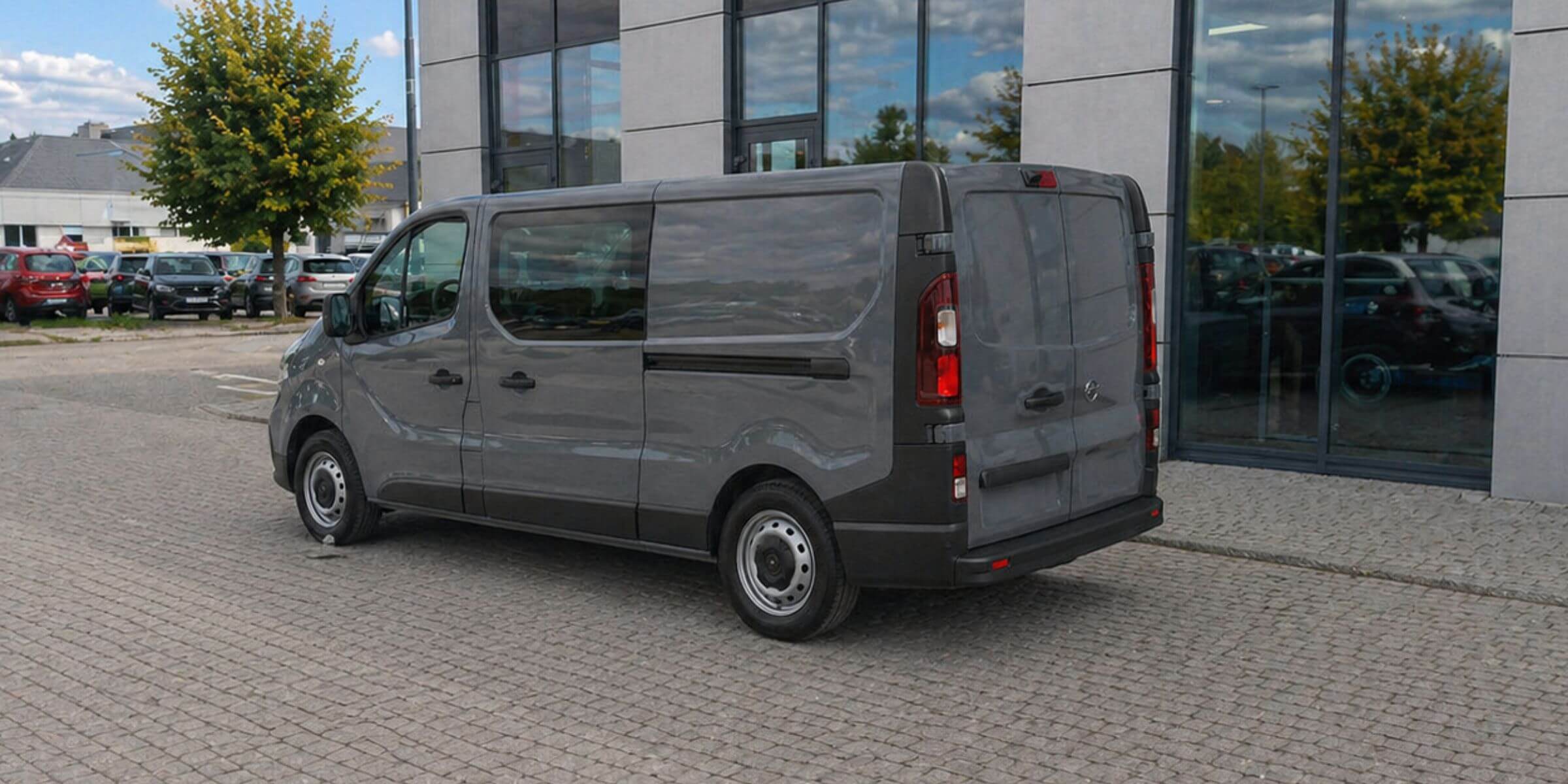 Nissan Primastar Kombi 9-osobowy
