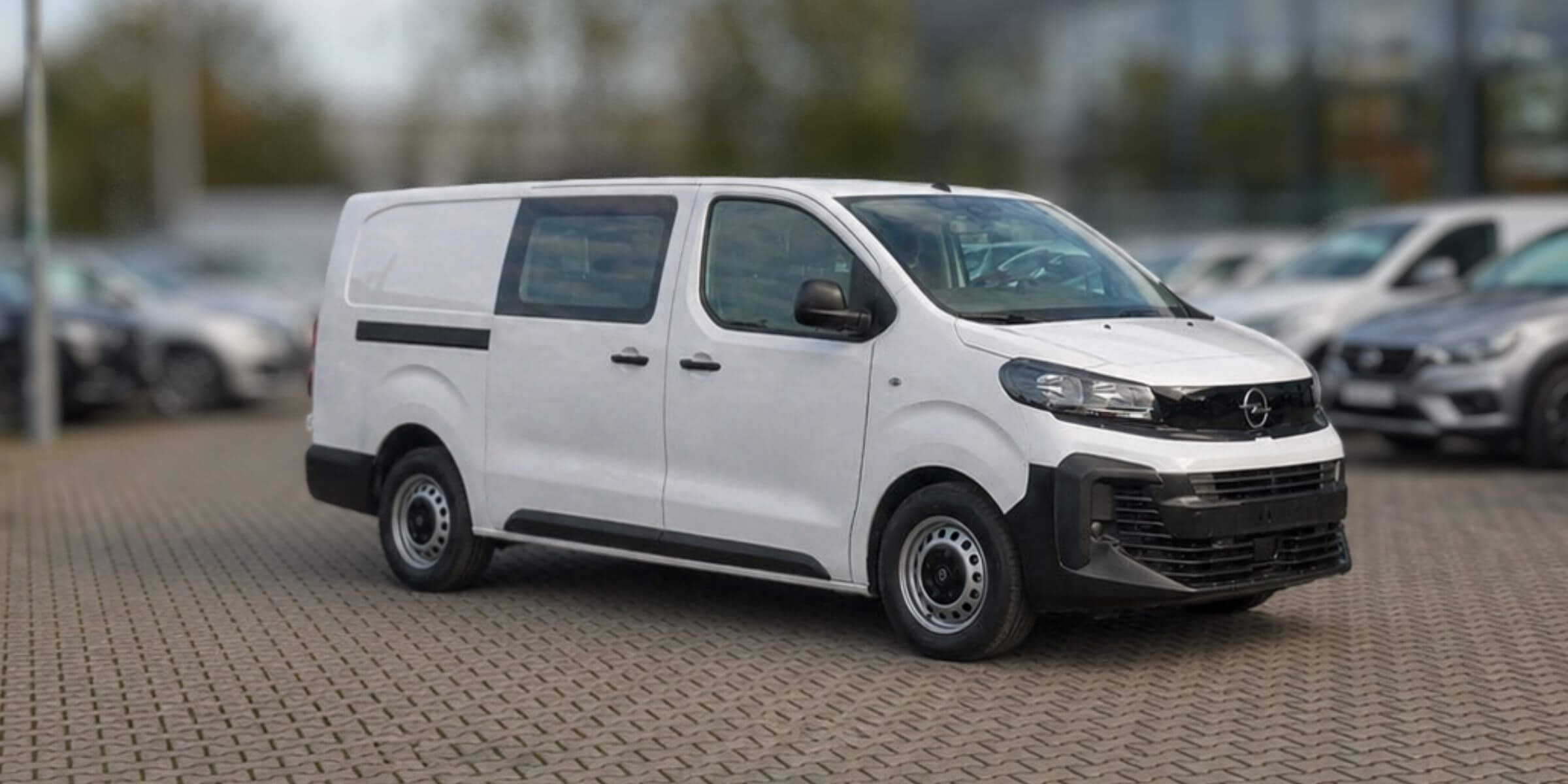 Opel Vivaro Brygadowy XL 6-os.
